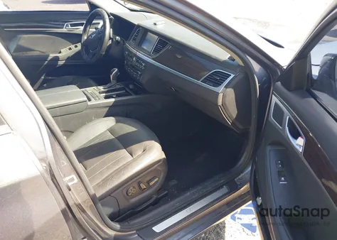 2016 Hyundai Genesis 3.8 из США, поврежденный, VIN KMHGN4JE1GU138503